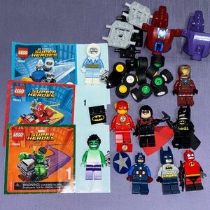 LEGO Super Heroes Minifigure Collection - Red, Blue, Black